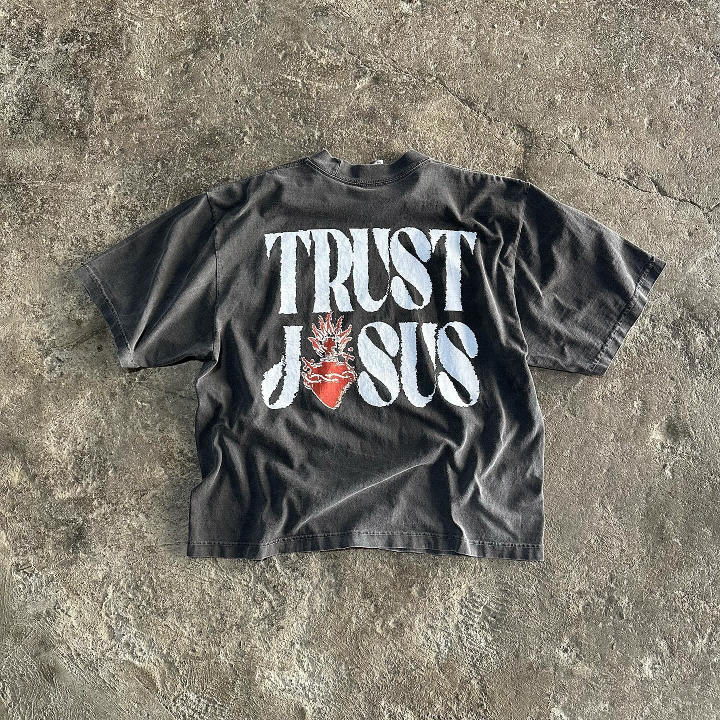 imgi_36_429559432_1969373116797364_6204648627248545837_n (1) We Are Righteous Trust Jesus” Tees Black